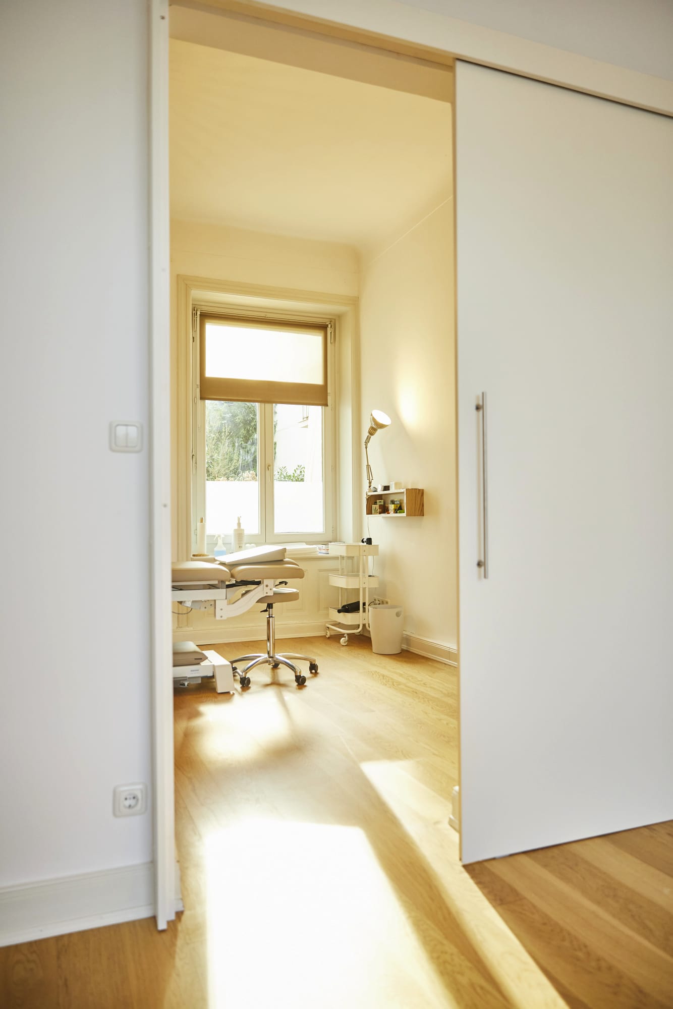 Praxisgemeinschaft Stiliani Mathioudaki und Julian Herrmann – Behandlungsraum 4